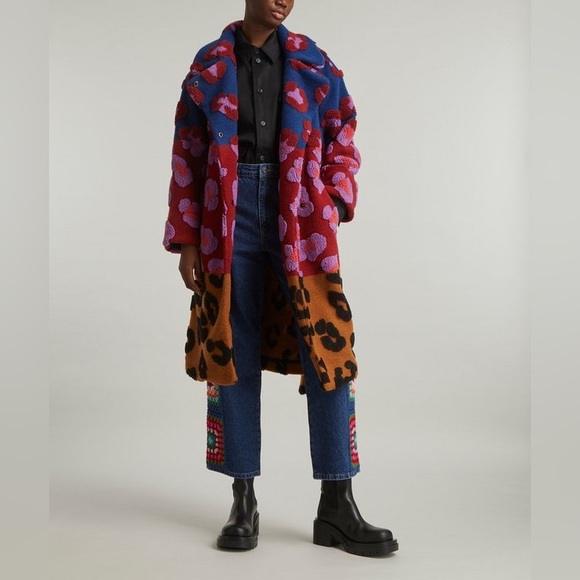 FARM RIO
Mixed Leopards Fleece Teddy Coat Size Medium NWT - Picture 10 of 10